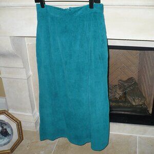 MS EMMA DESIGNS HIGH QUALITY EMERALD CORDUROY SKIRT, SIZE 10